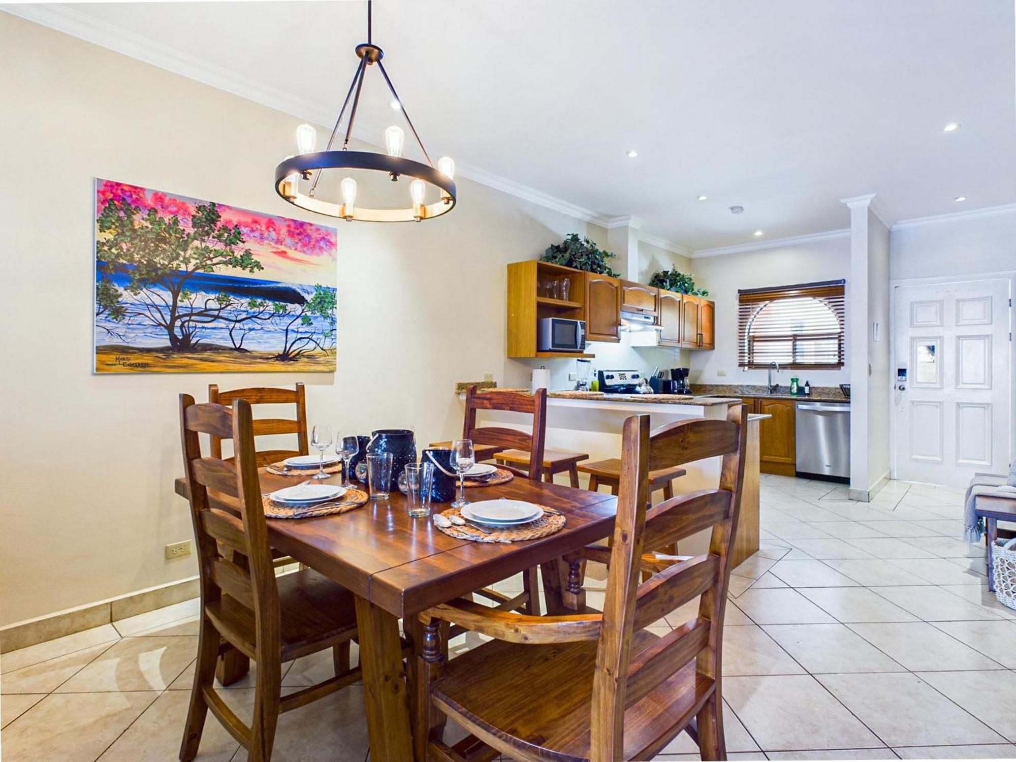 Sunrise 1- 3 Bedroom Poolside Condo تاماريندو المظهر الخارجي الصورة