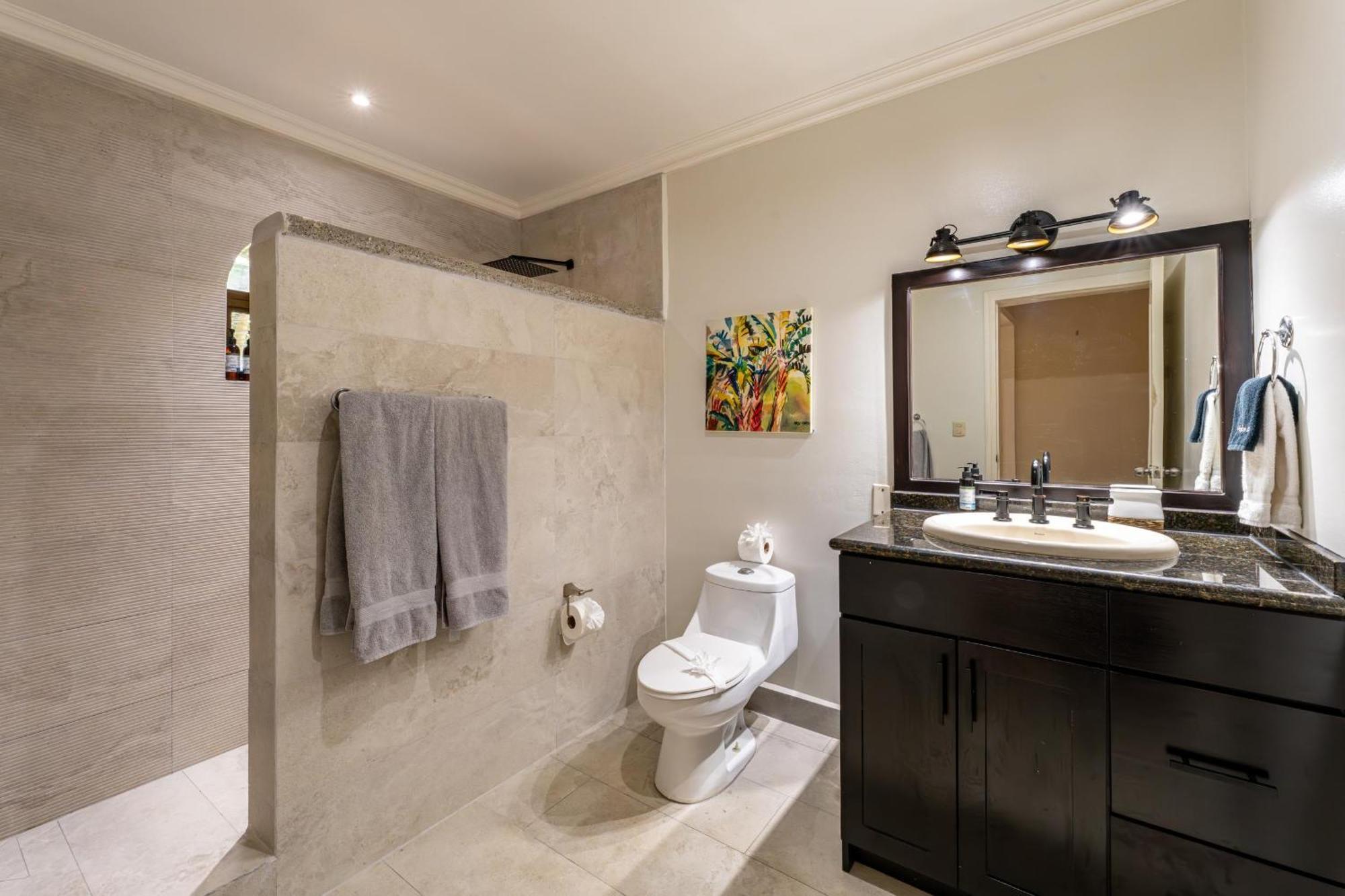 Sunrise 1- 3 Bedroom Poolside Condo تاماريندو المظهر الخارجي الصورة